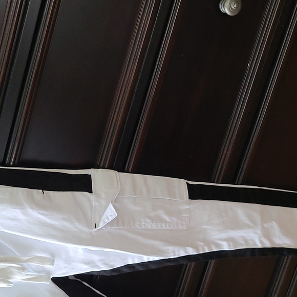 Like New FashionNovaMen Size Small Pants - Picture 5 of 5